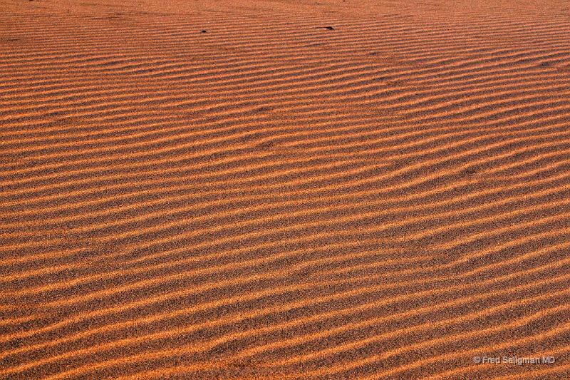 20090603_171123 D300 X1.jpg - The pattern of sand are beautiful